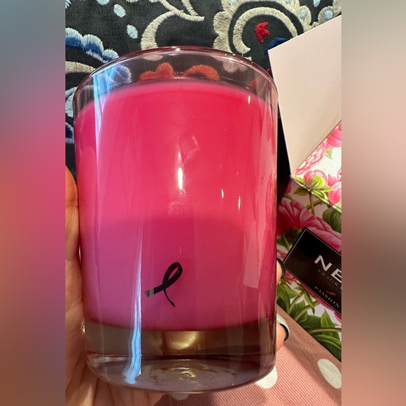 NEST scented candle Passion; limited edition Breast Cancer Research Foundation💞 - Picture 8 of 13